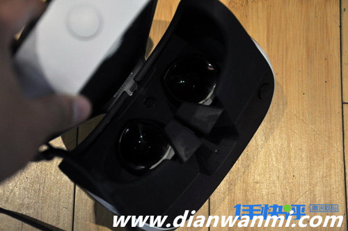 PS VR国行版 佩戴舒适但连线实在太多 PlayStation VR 索尼 VR及其它  第5张